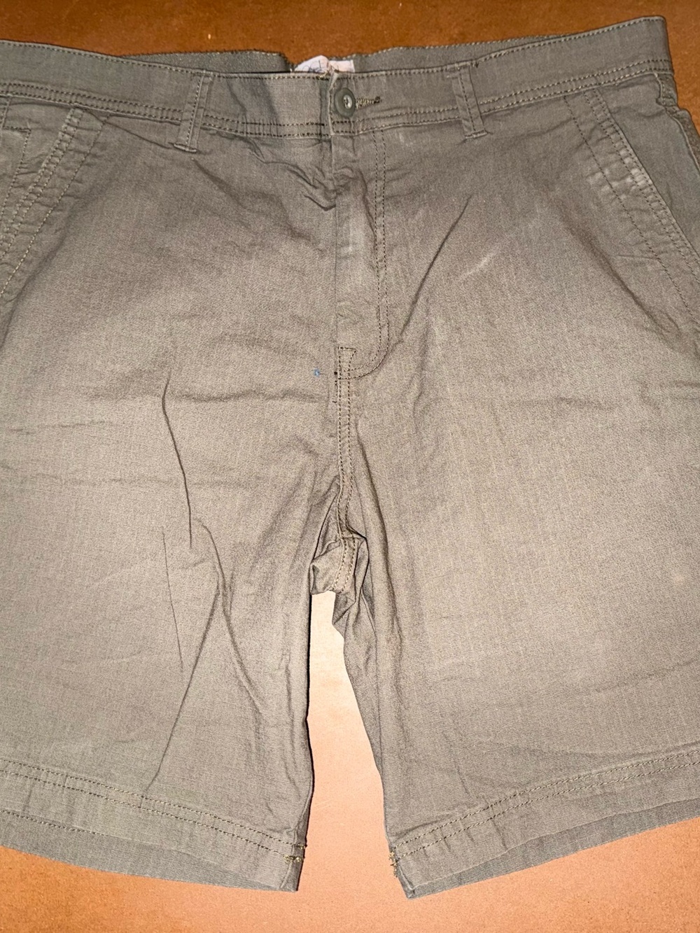 Ocean+Coast Men's Olive Flat-Front Casual Shorts